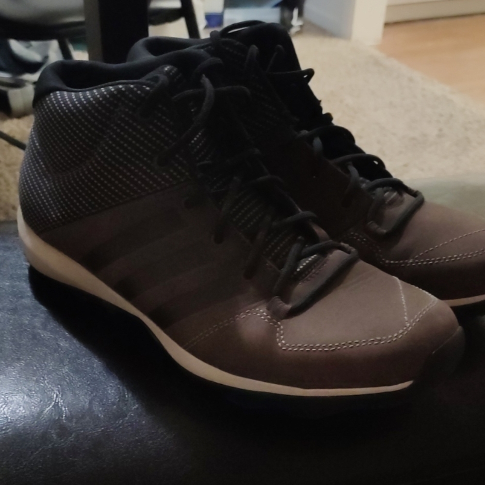 Adidas Outdoors midtop hiking boots